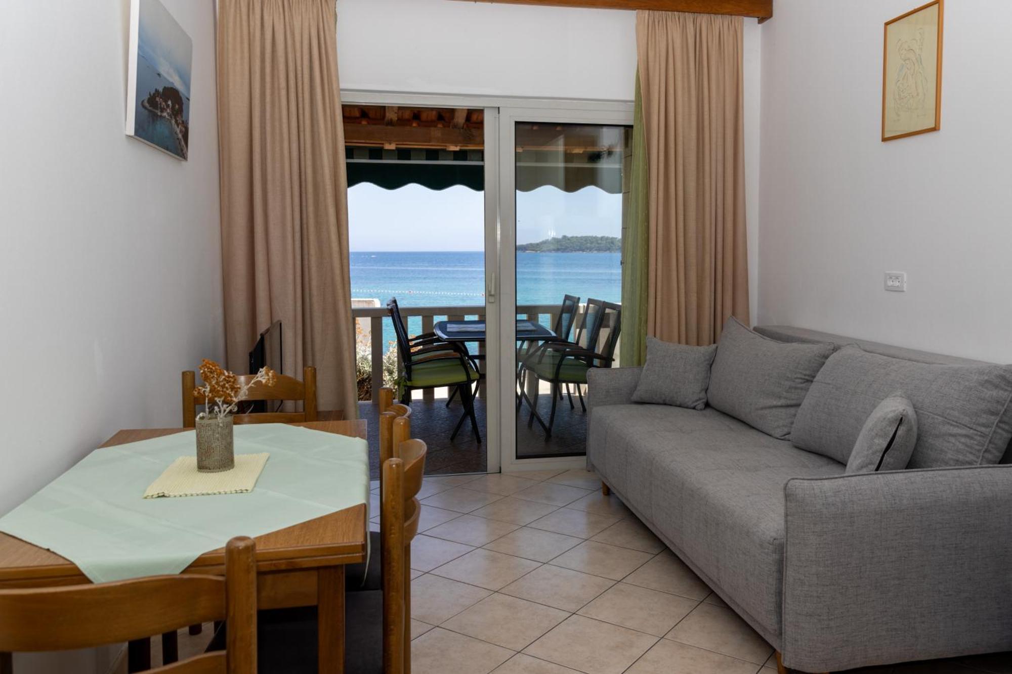 Zal Beach Apartments Прізба Екстер'єр фото